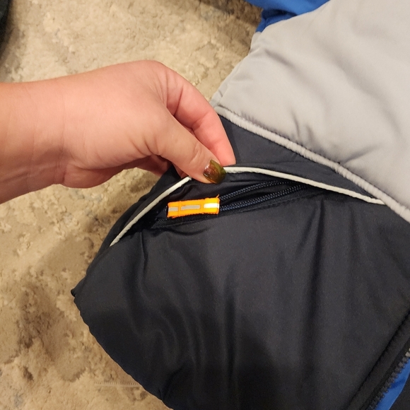 NWT Oshkosh 2-Piece Snowsuit Set Fleece Lined Blue Grey Coat Navy Bib M 5-6 - Picture 11 of 16